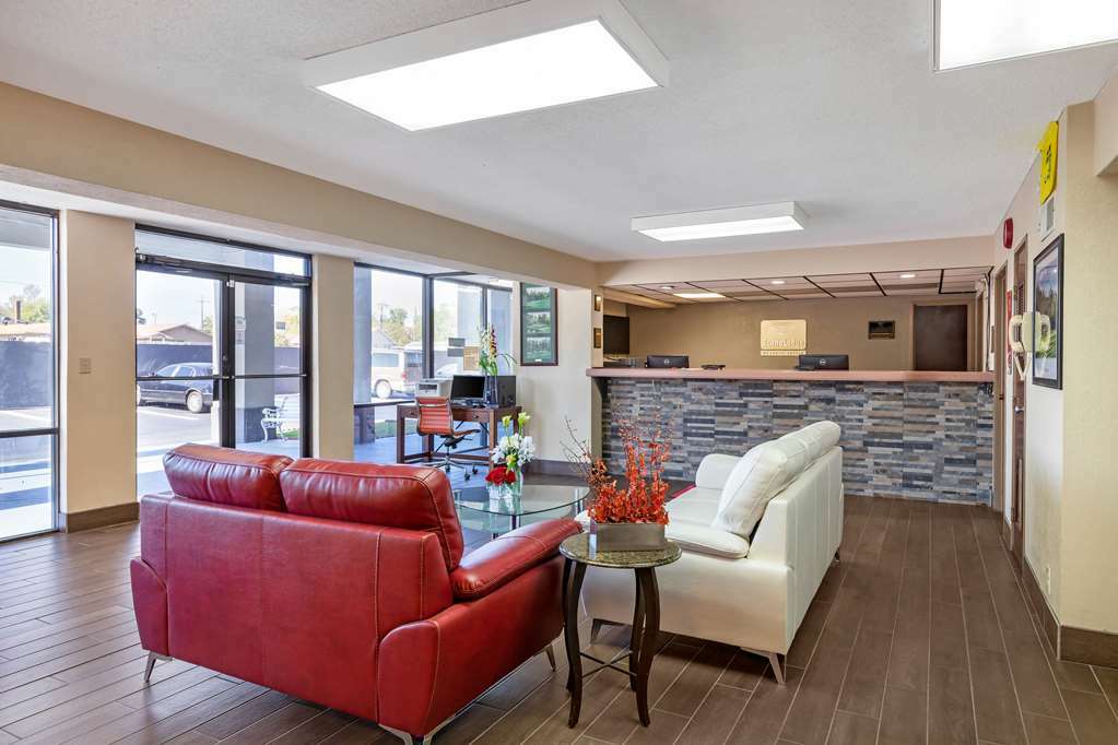 Econo Lodge Augusta, Downtown Interior foto